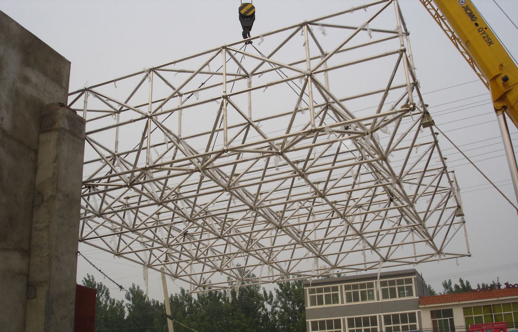 通化不锈钢门头网架安装